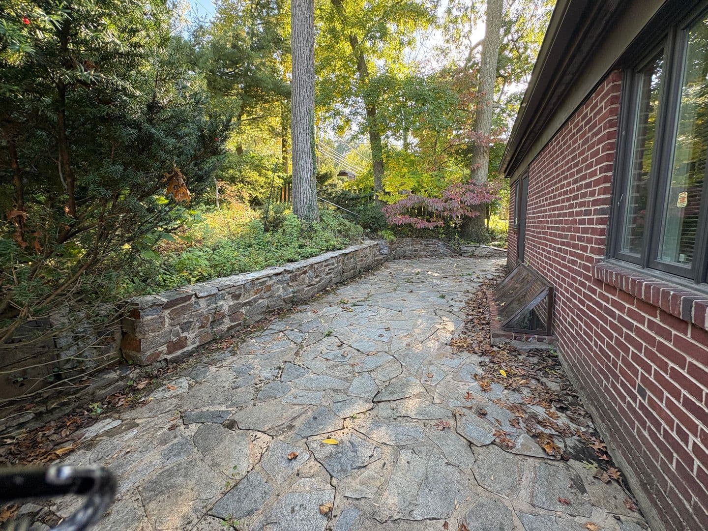 Baltimore House: 2711 Glen Ave