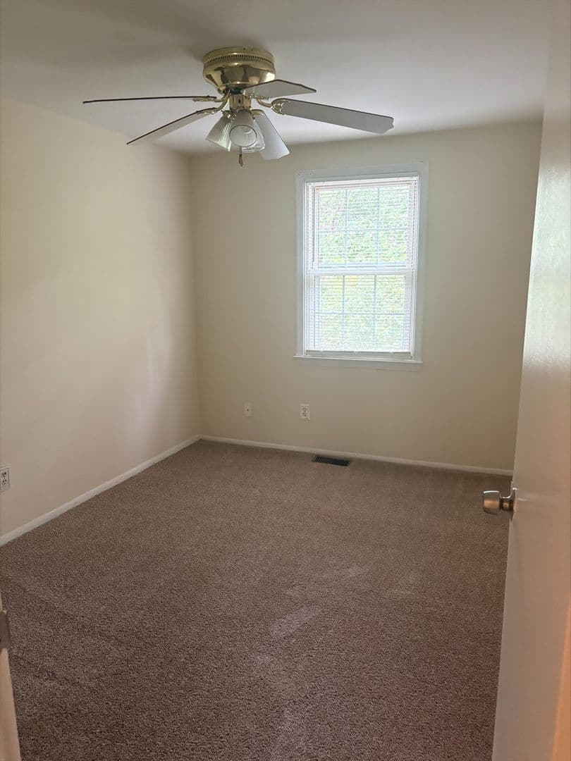 Nottingham Townhome: 8564 Gradien Drive