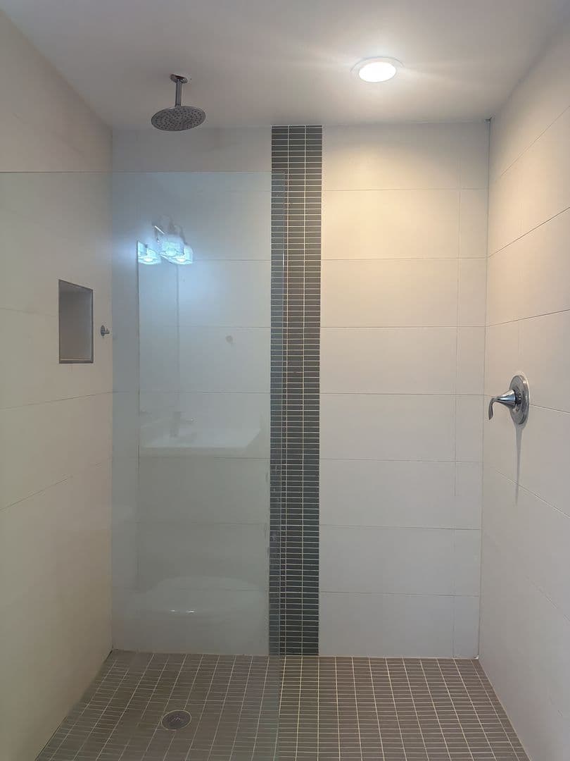 Baltimore Apartment: 613 Portland St