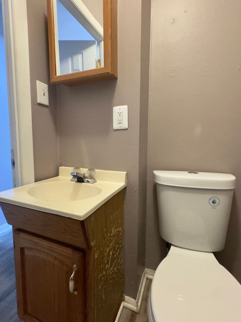 Edgewood Townhome: 1830 Eloise Ln