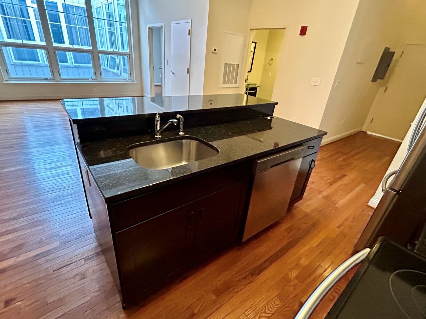 Baltimore Apartment: 311 W Baltimore St