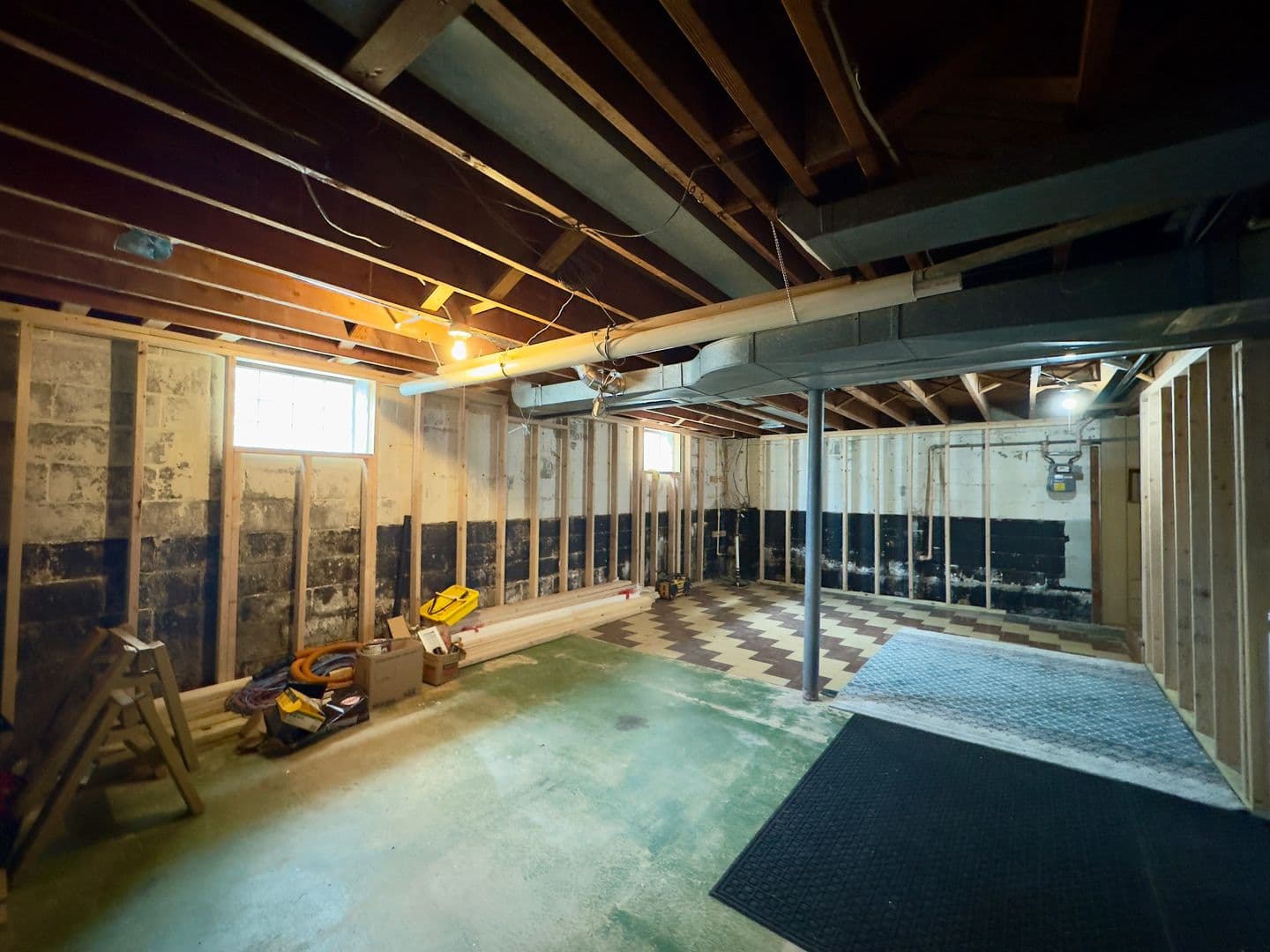 Nottingham Townhome: 205 Sipple Ave