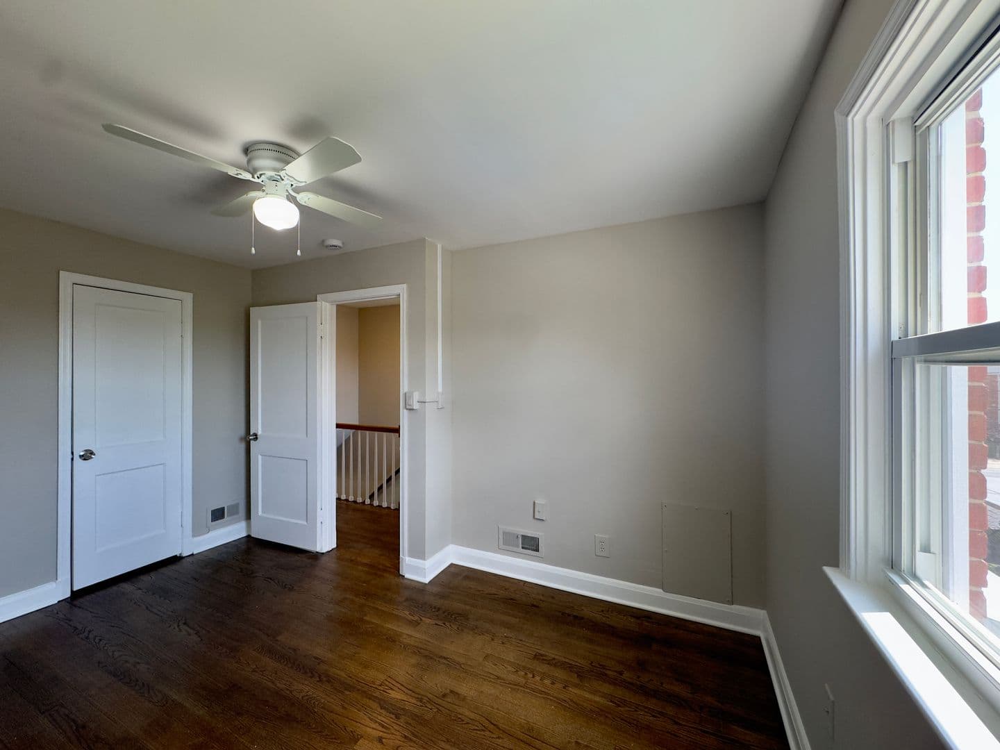 Baltimore Townhome: 433 Oakwood Rd