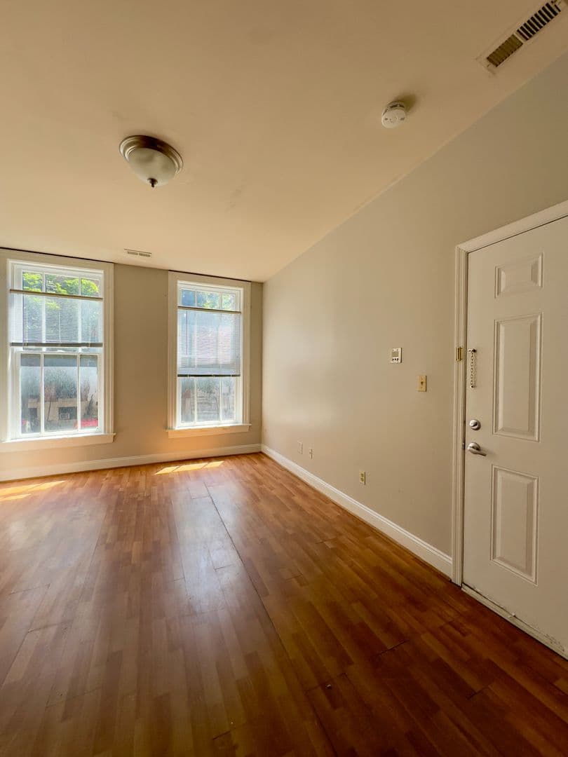Baltimore Apartment: 908 N Calvert St