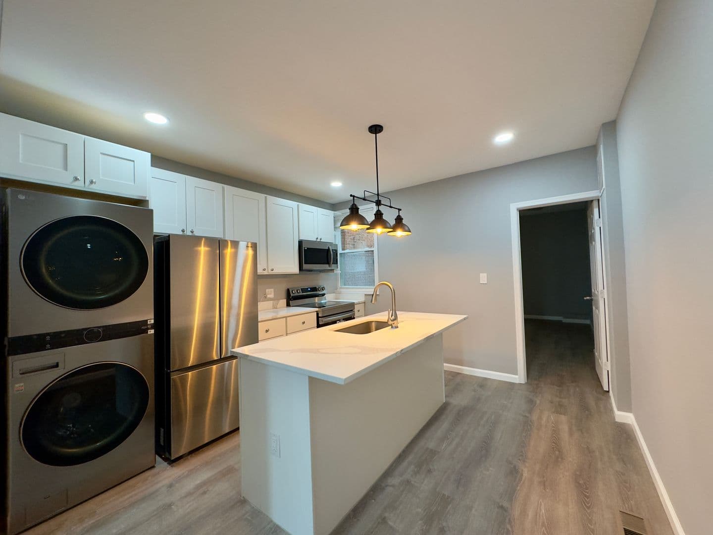 Baltimore Townhome: 3331 Beech Ave