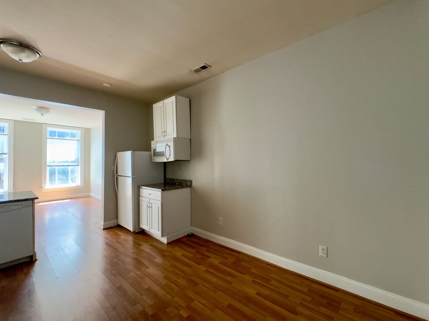 Baltimore Apartment: 908 N Calvert St