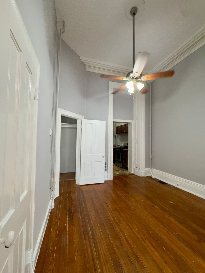 Baltimore Apartment: 1322-1324 Eutaw Pl