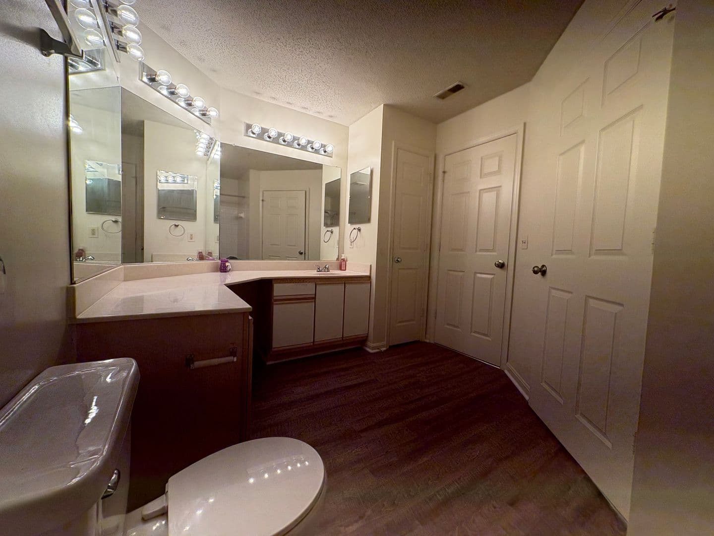 Parkville Condo: 3 Ashlar Hill Ct.