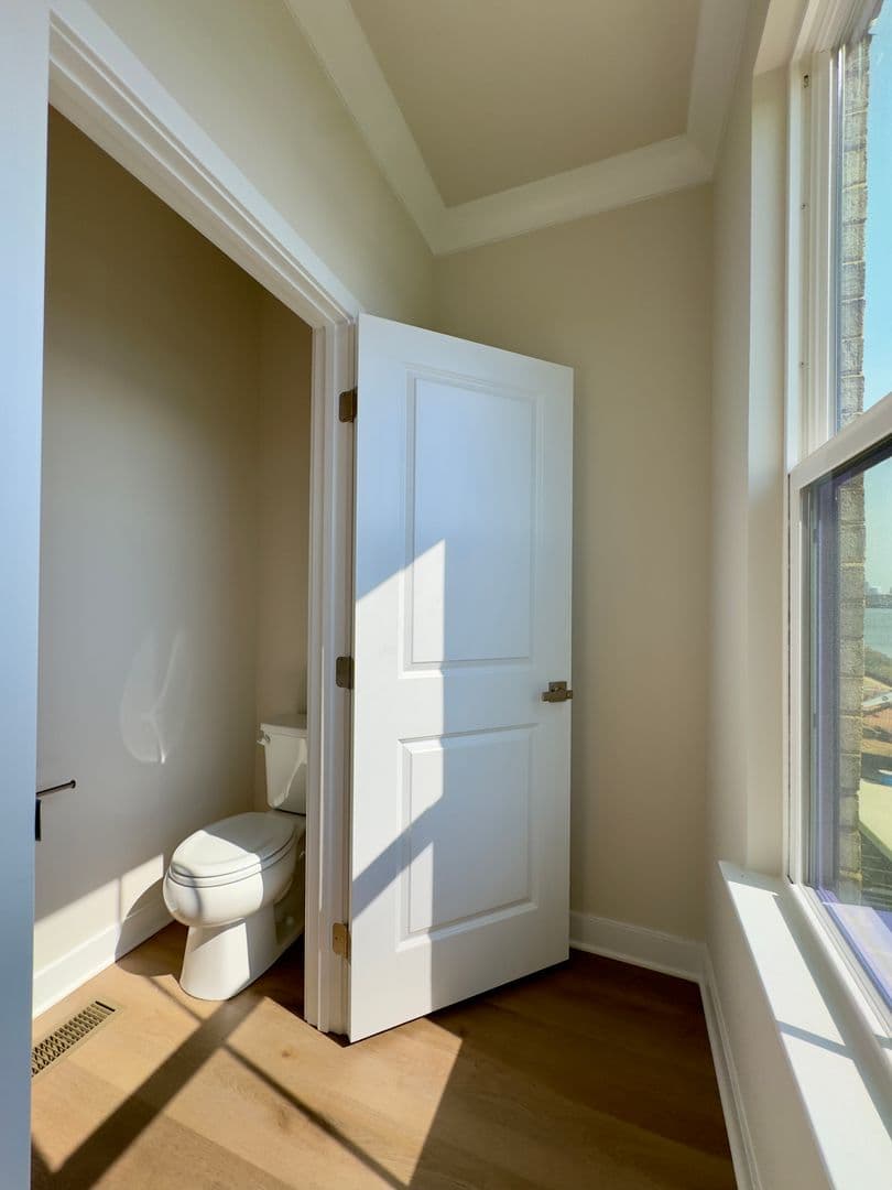 Baltimore Townhome: 2270 Waterfront Way