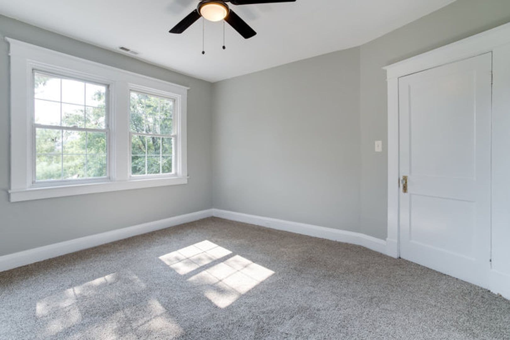 Baltimore Townhome: 3209 Moravia Rd