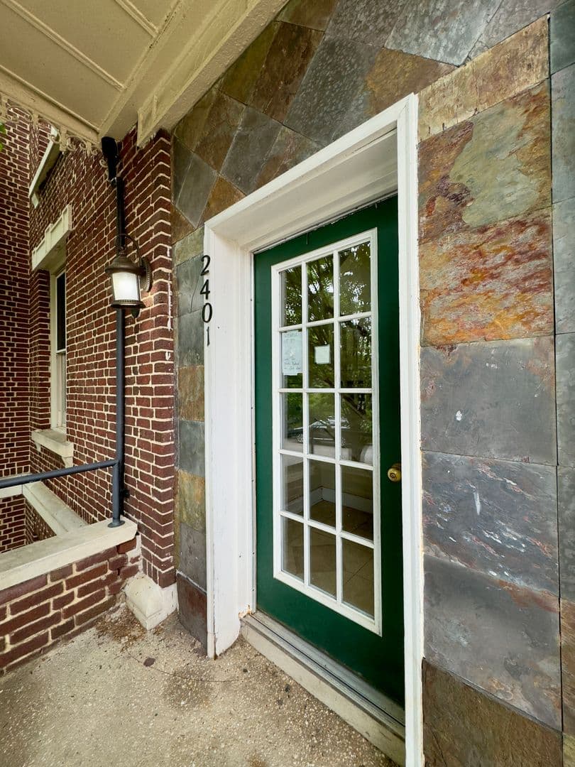 Baltimore Apartment: 2401 Brookfield Ave