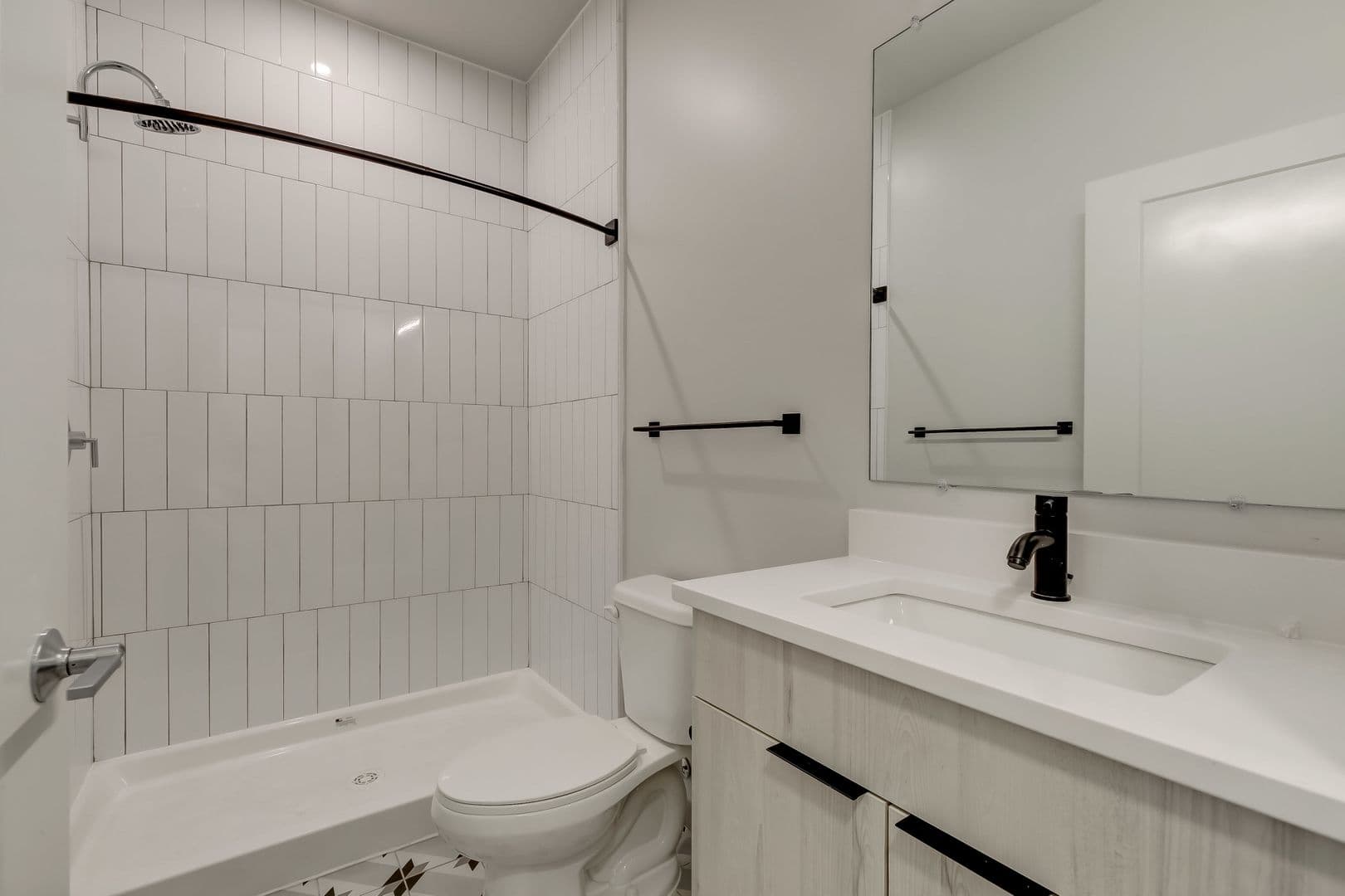 Baltimore Apartment: 115 W Hamburg