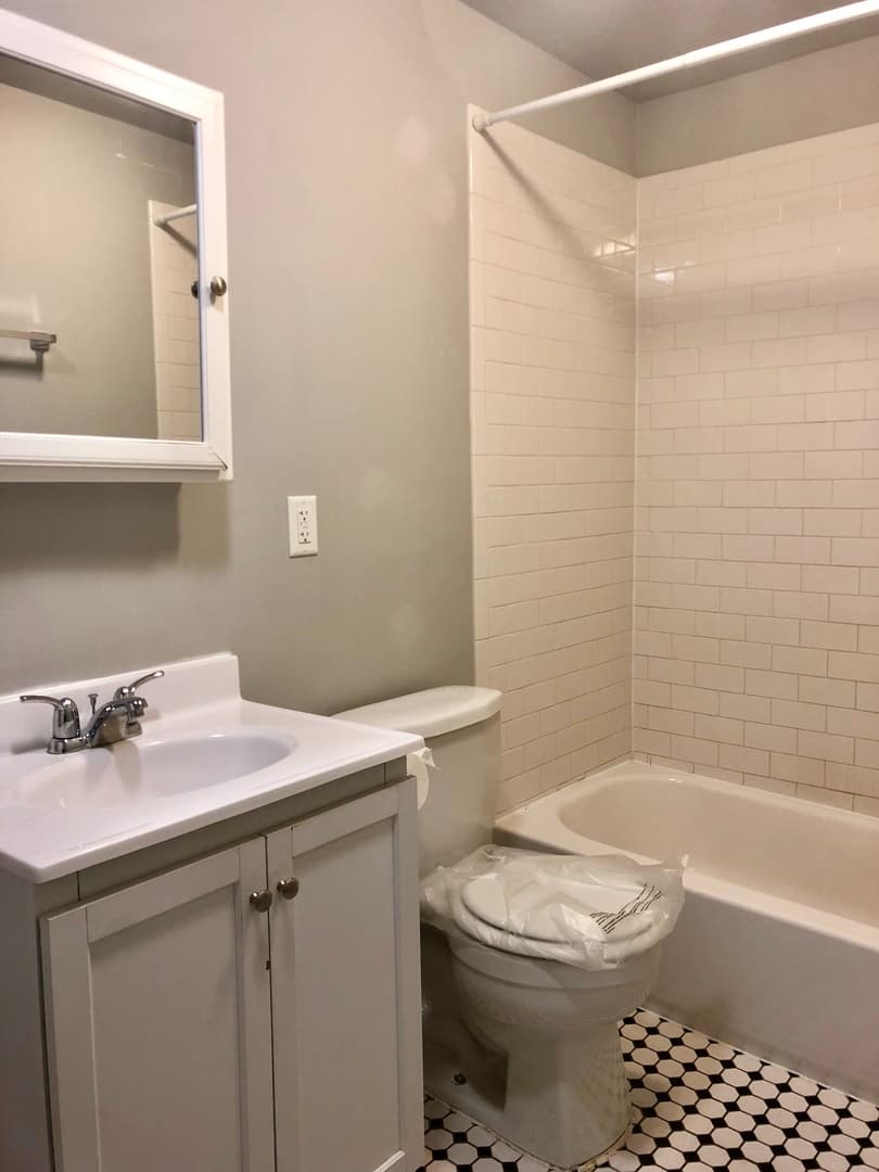 Baltimore Apartment: 914 N. Charles St