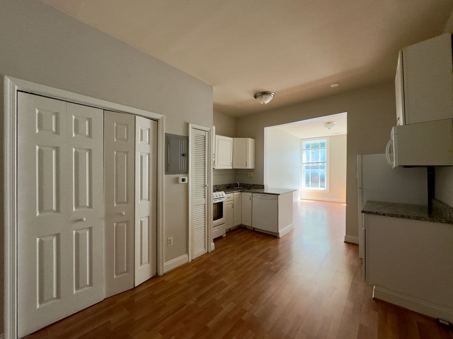 Baltimore Apartment: 908 N Calvert St