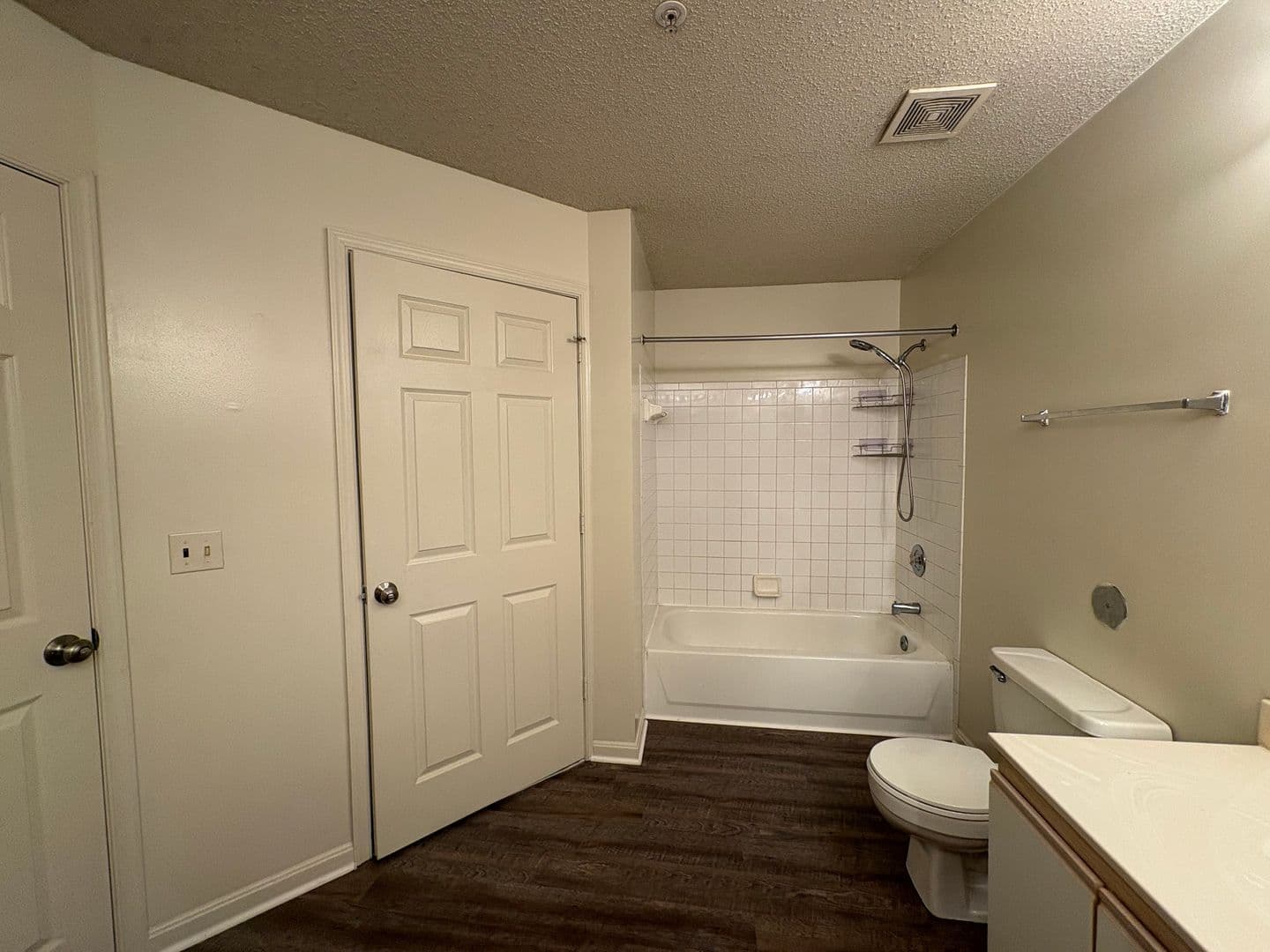 Parkville Condo: 3 Ashlar Hill Ct.
