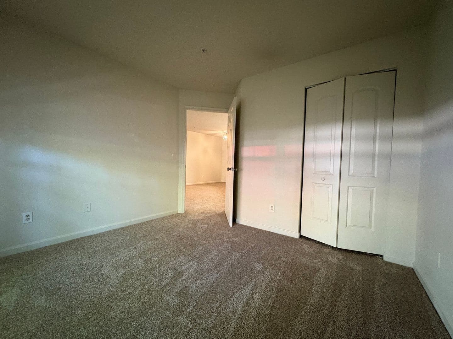 Parkville Condo: 3 Ashlar Hill Ct.