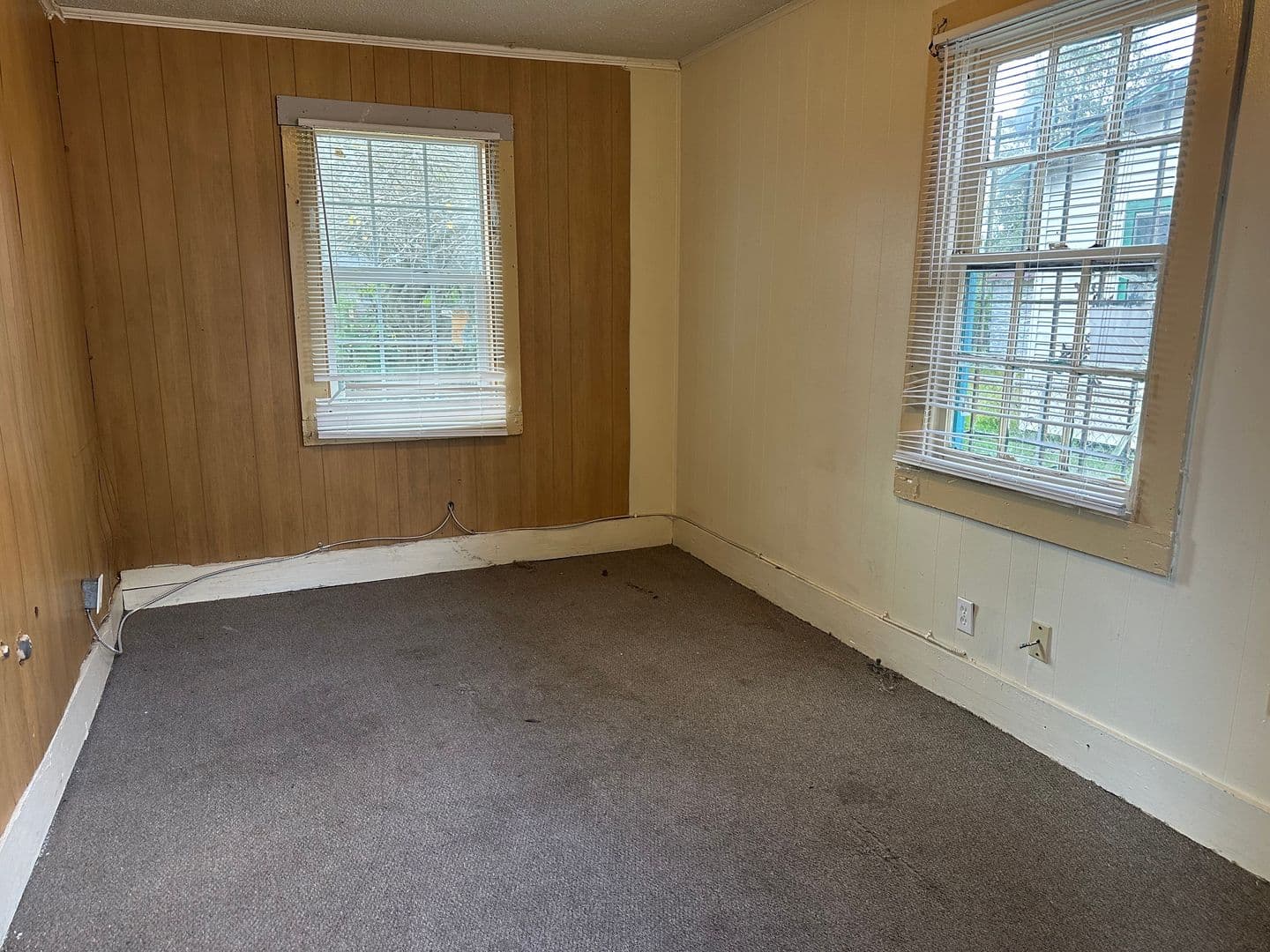 Lafayette House: 106 Nora Street