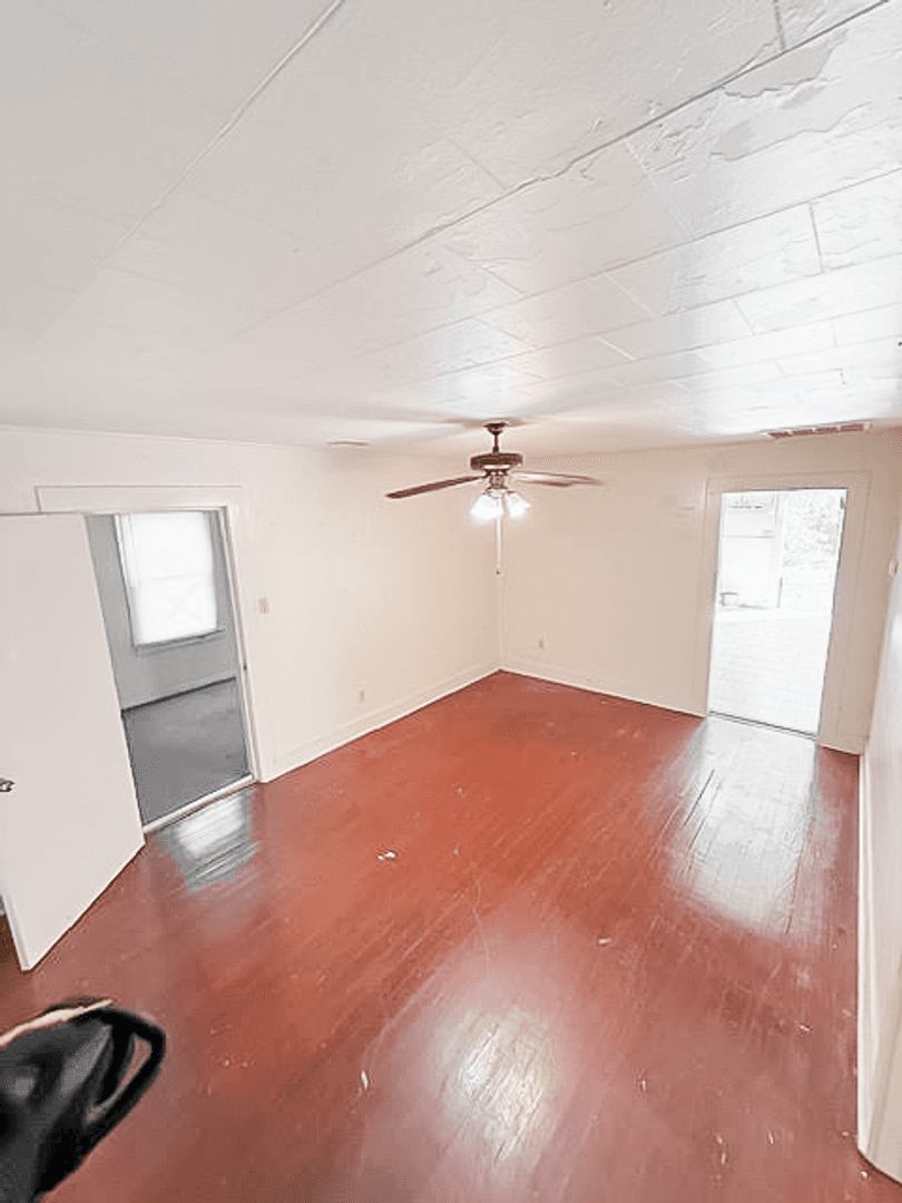 Lafayette House: 306 Verdun