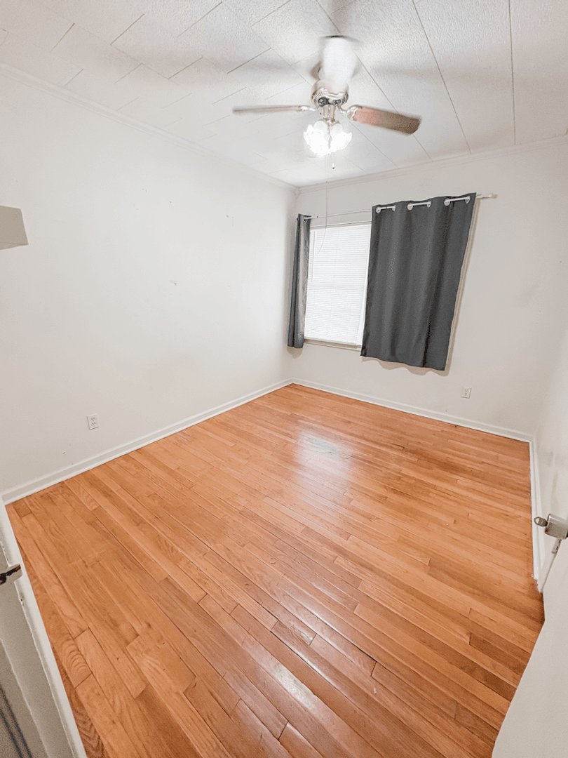 Lafayette House: 205 Lana Drive