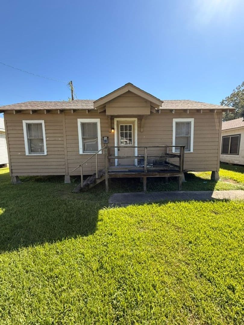 Lafayette House: 306 Verdun