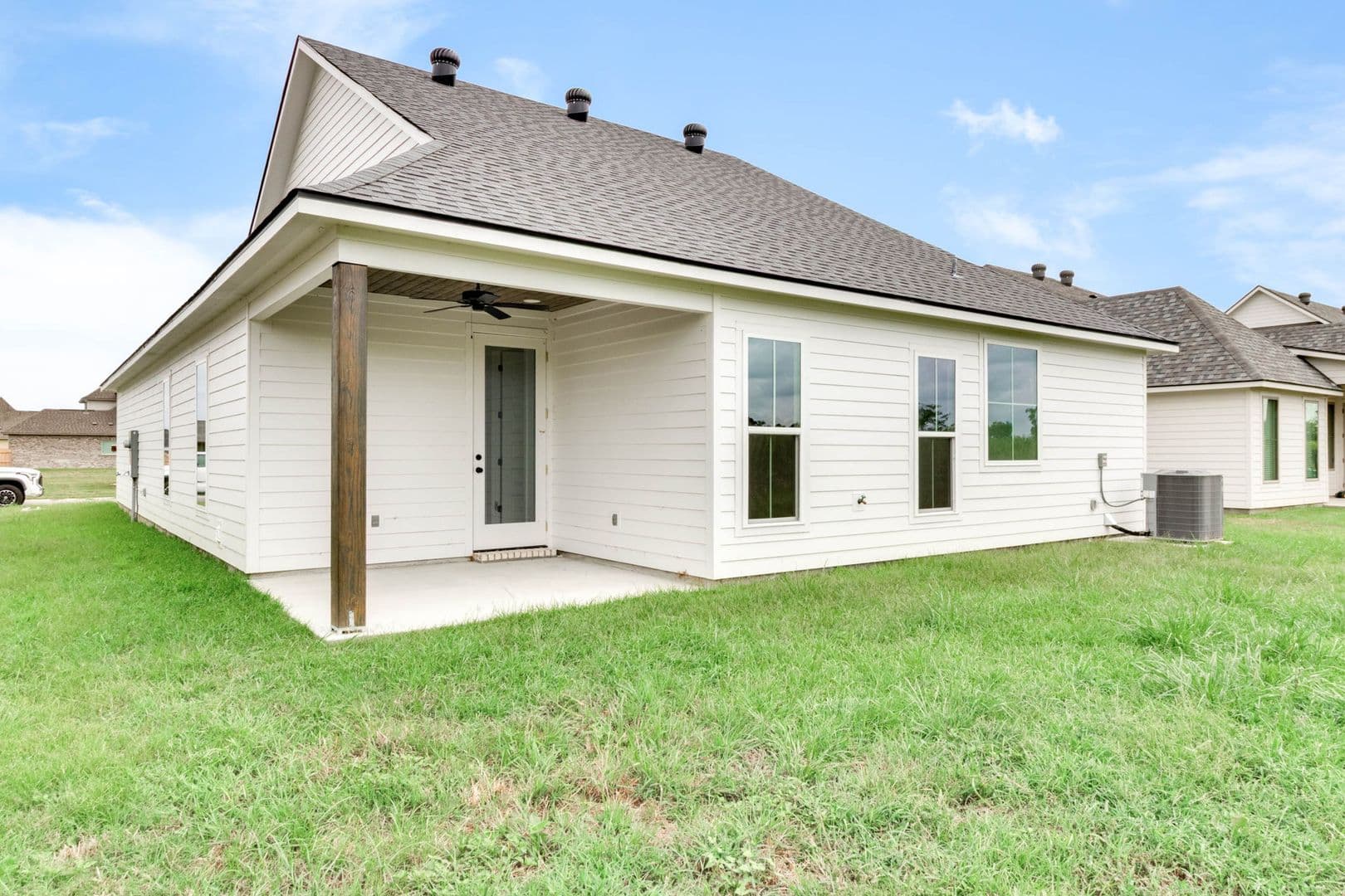 Youngsville House: 203 Benson Grove