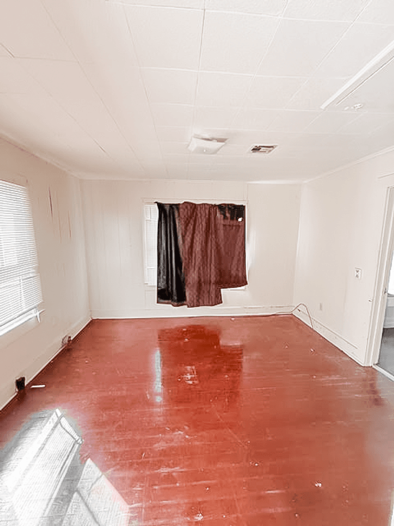 Lafayette House: 306 Verdun