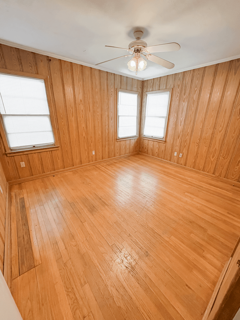 Lafayette House: 205 Lana Drive