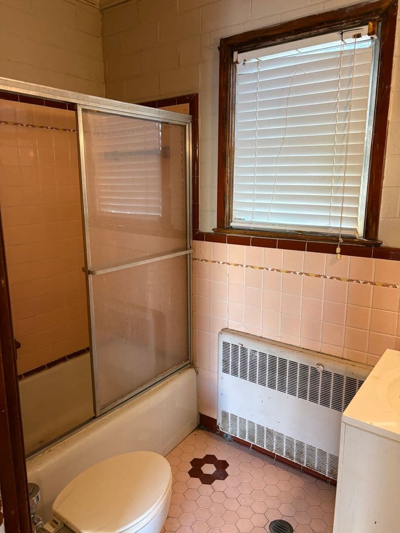 New Iberia Apartment: 218 West St. Peter Street