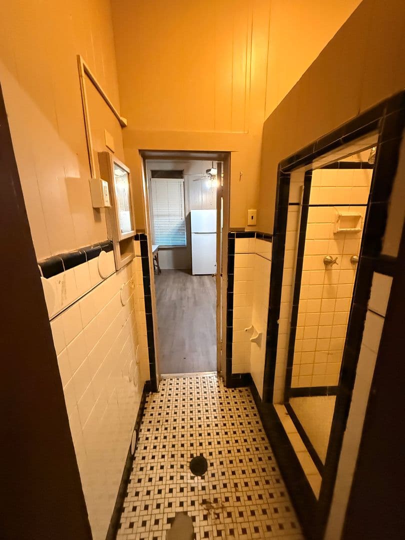 New Iberia Apartment: 218 West St. Peter Street