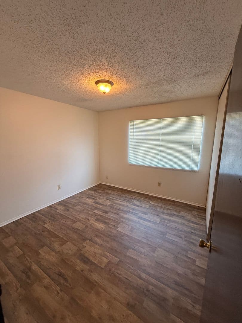 Lafayette Apartment: 200 High Meadows Blvd