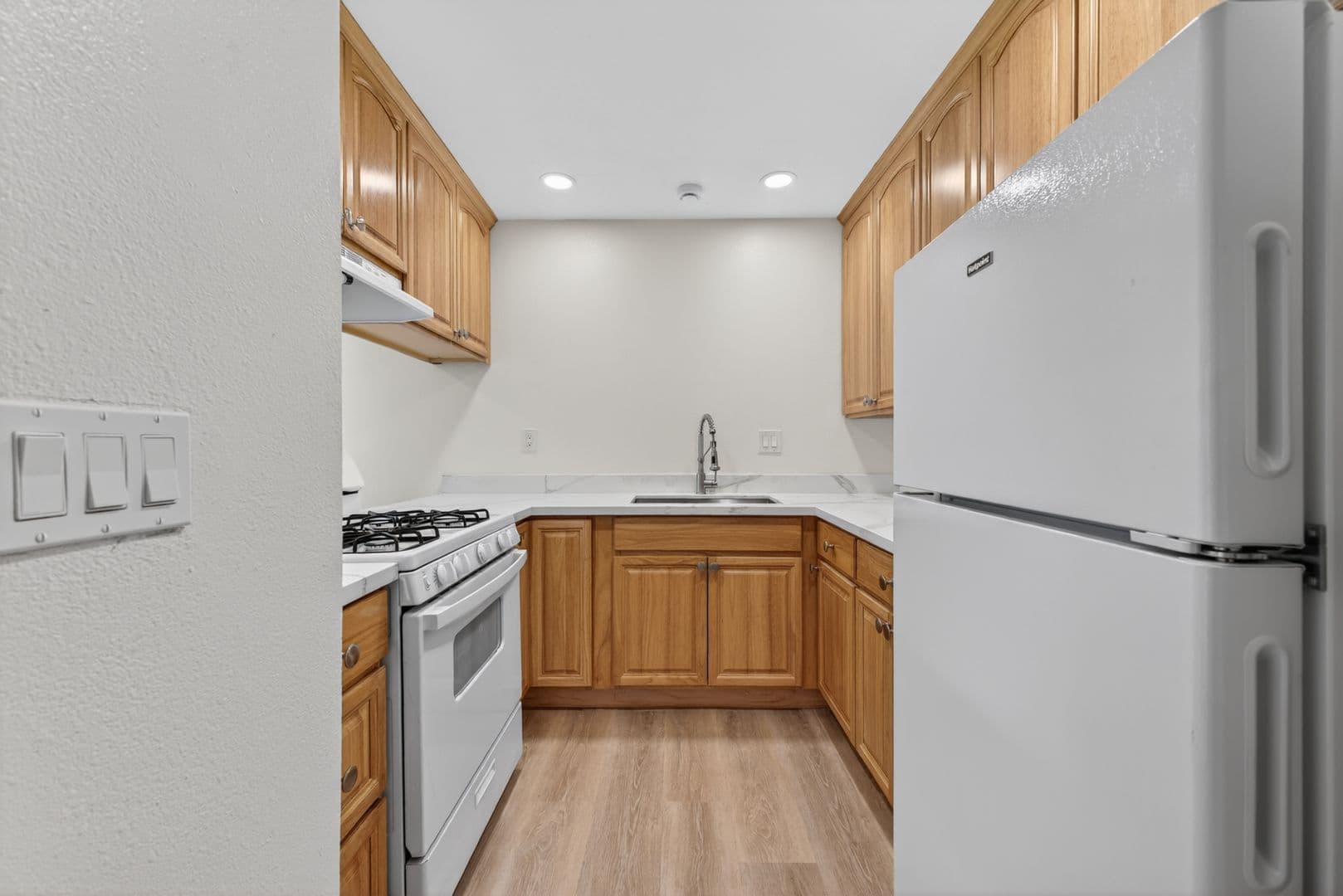 Salinas House: 1116 Cortez St #B