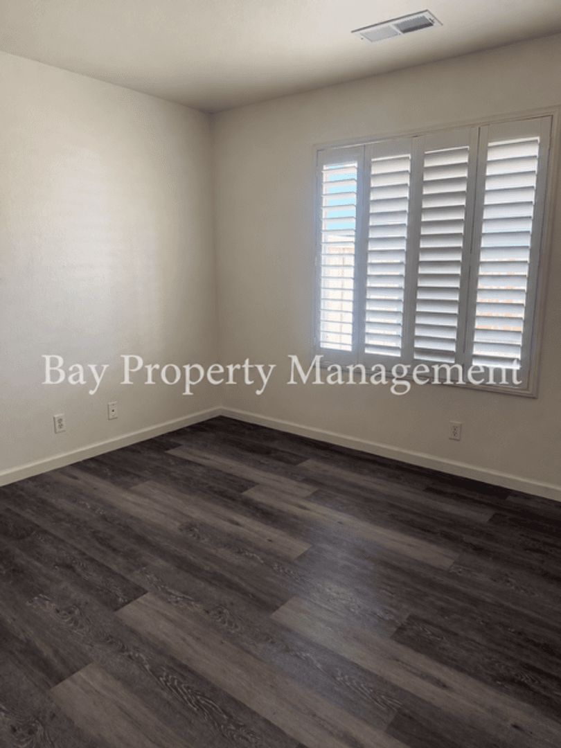 Soledad Apartment: 1001 Highpoint Court