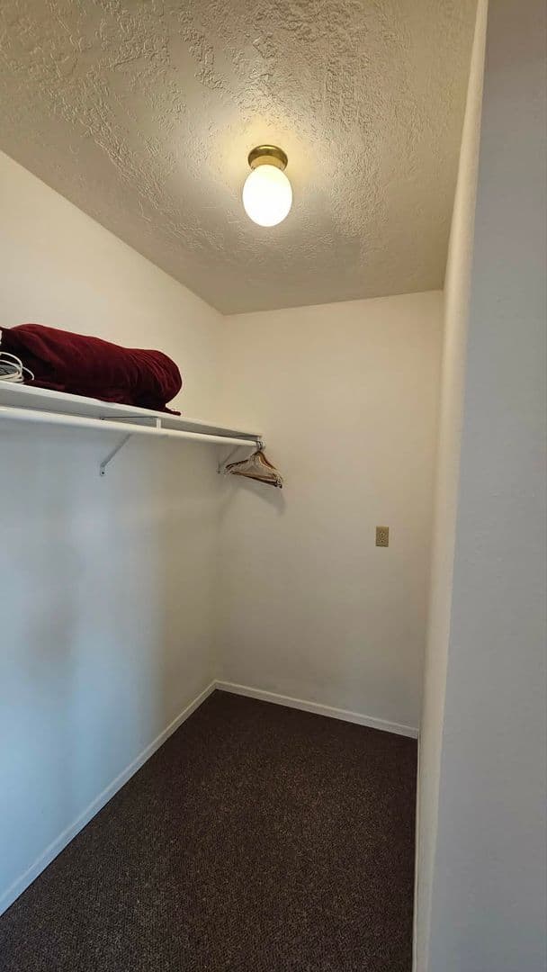 Polson House: 410 3rd Ave E
