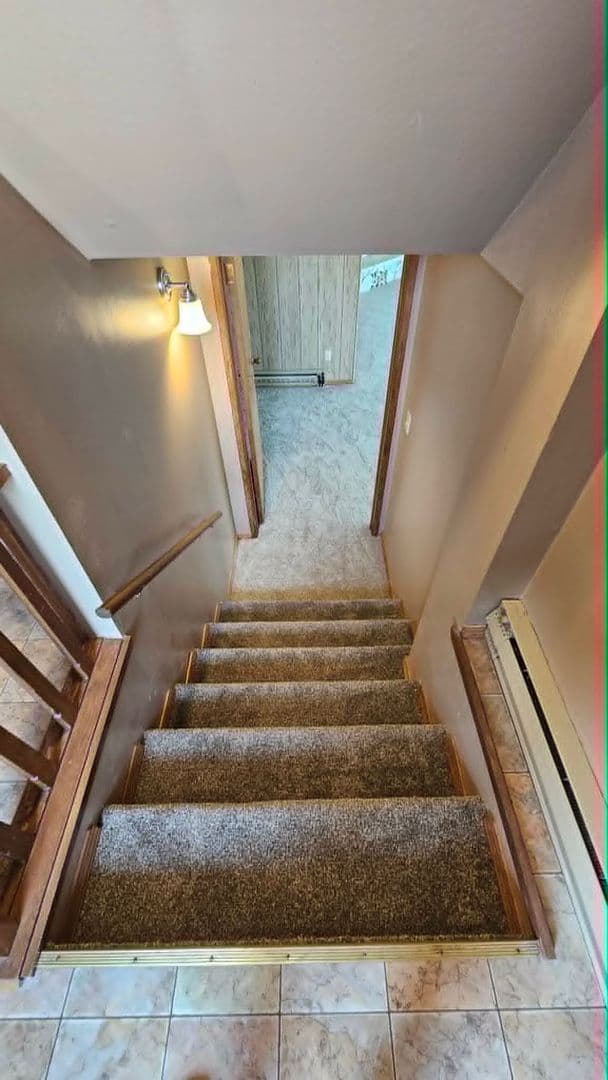 Polson House: 410 3rd Ave E