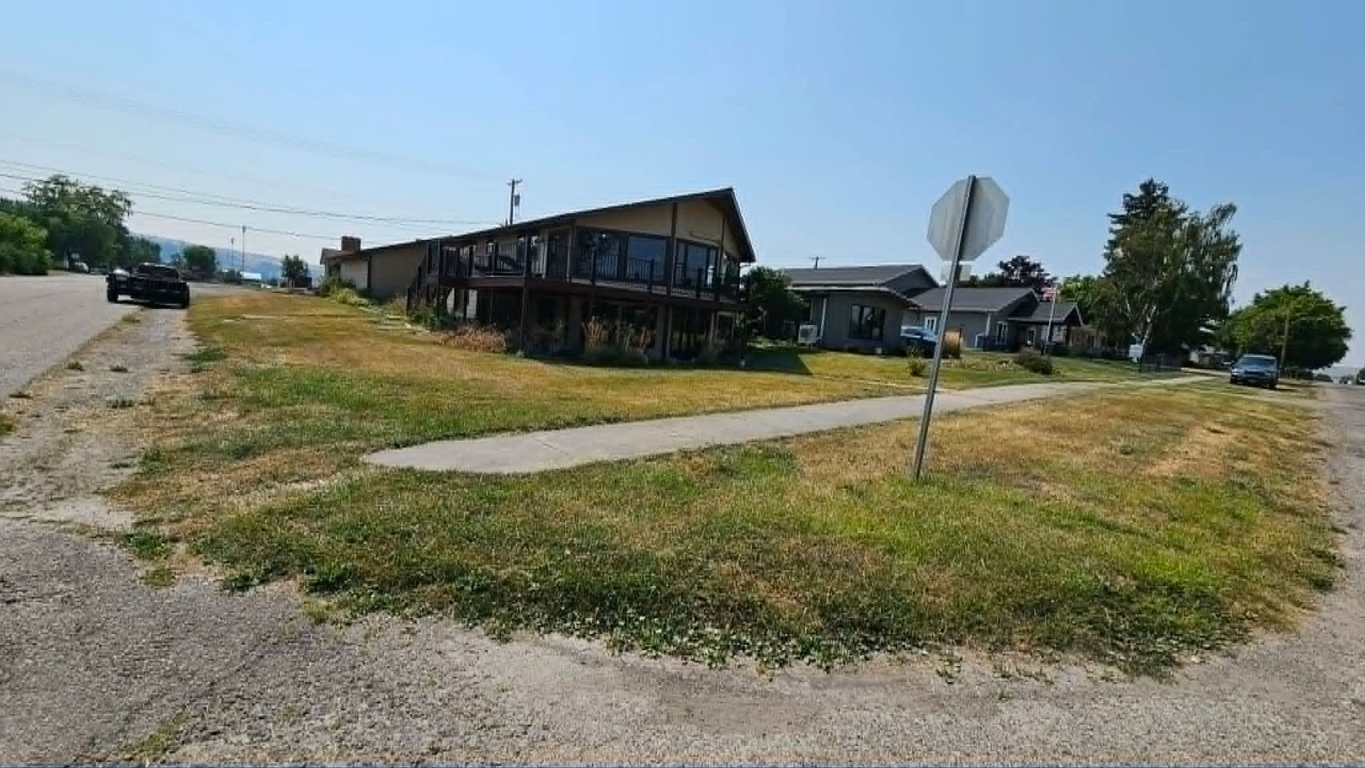 Polson House: 410 3rd Ave E