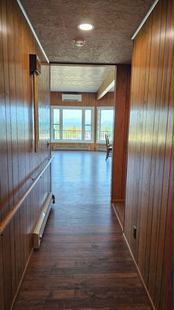 Polson House: 410 3rd Ave E