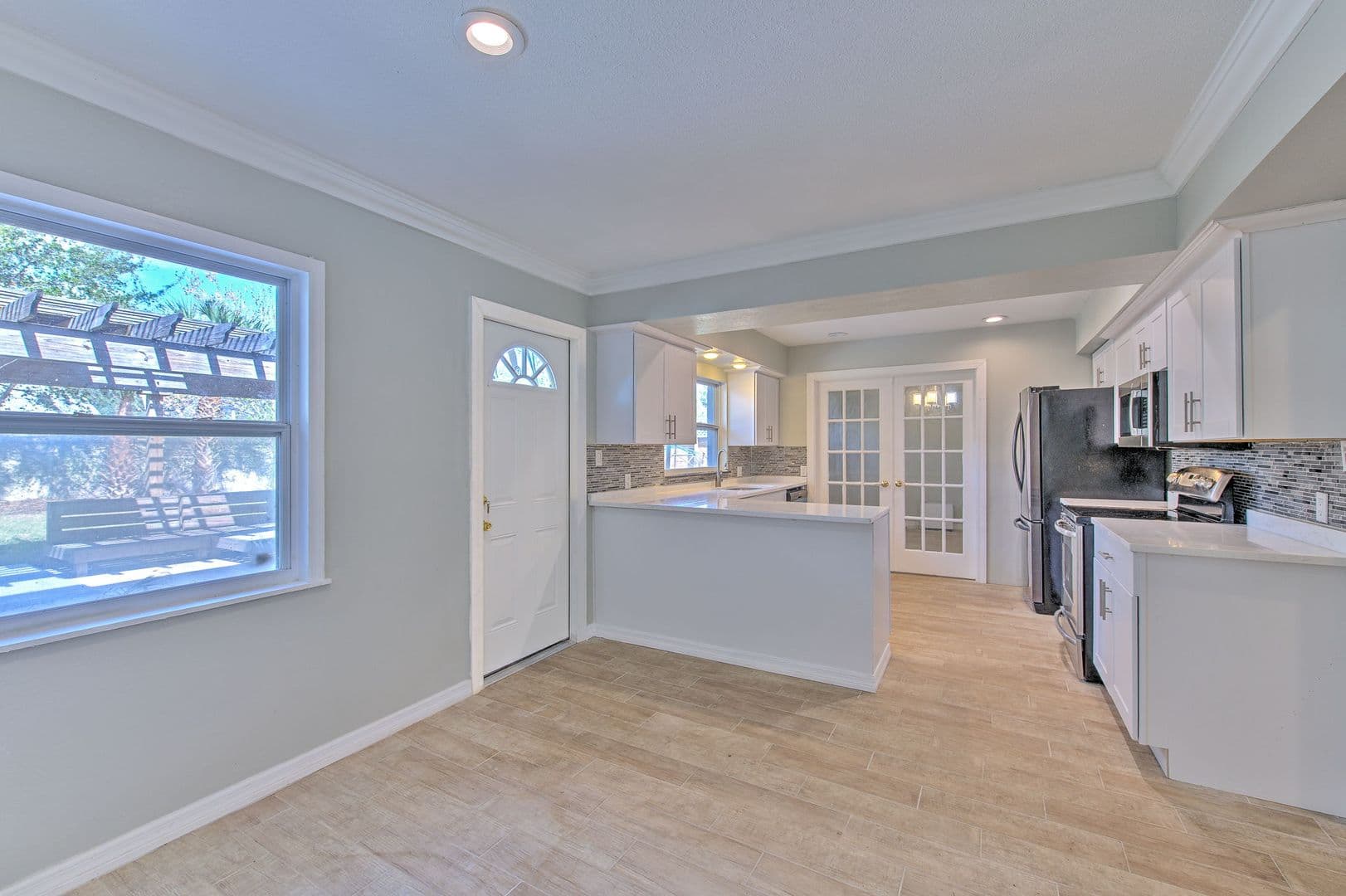 Tampa House: 4711 w san Rafael st