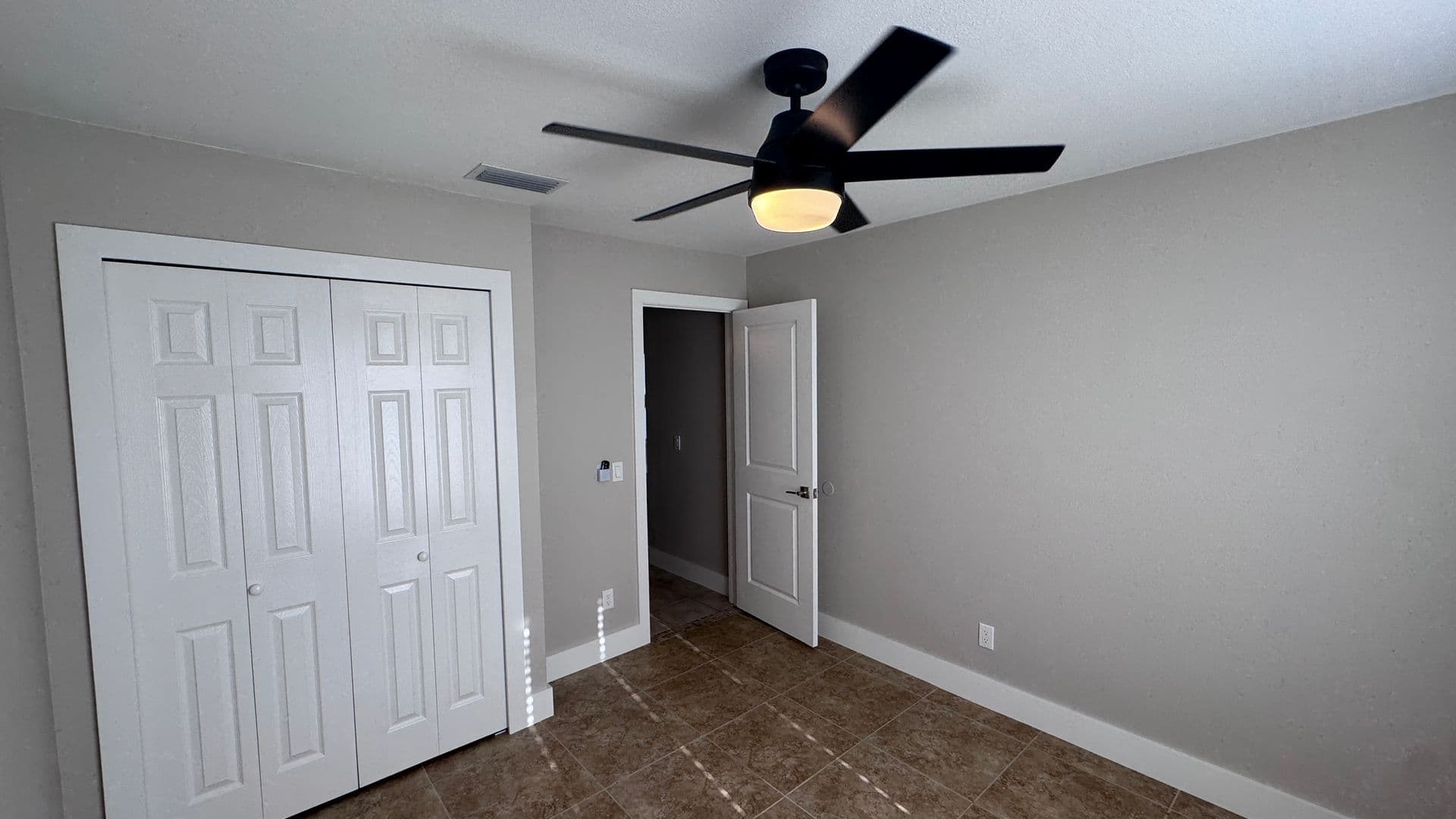 Parrish House: 11728 Shirburn Cir