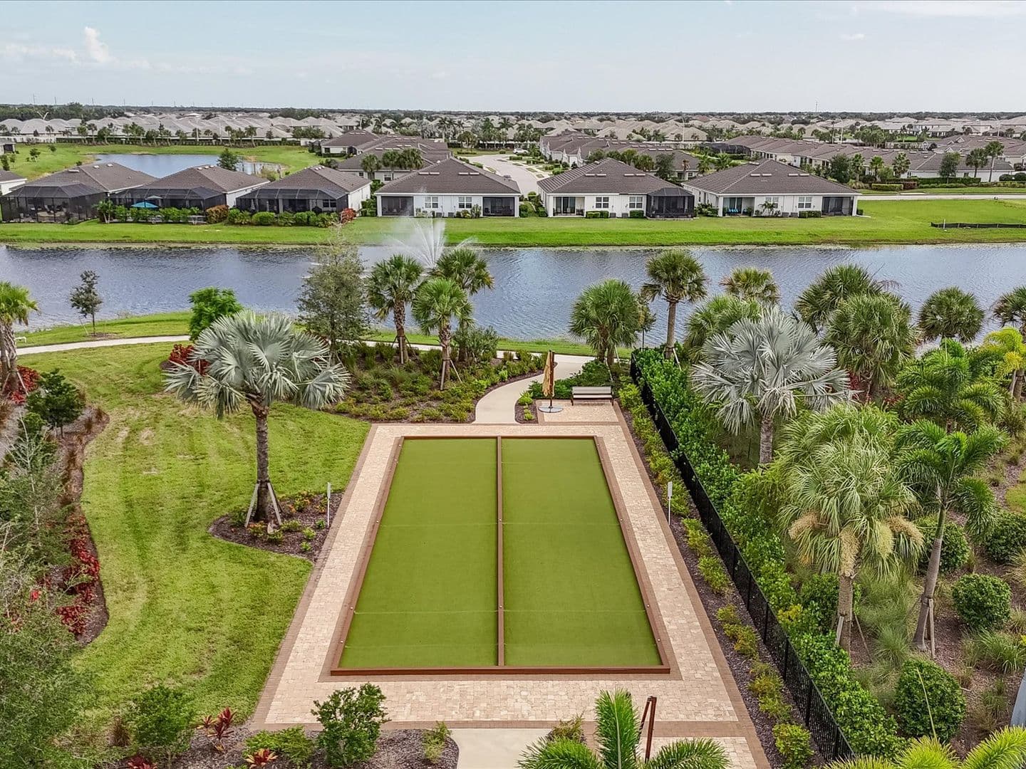 Bradenton House: 18306 Cropside Tail
