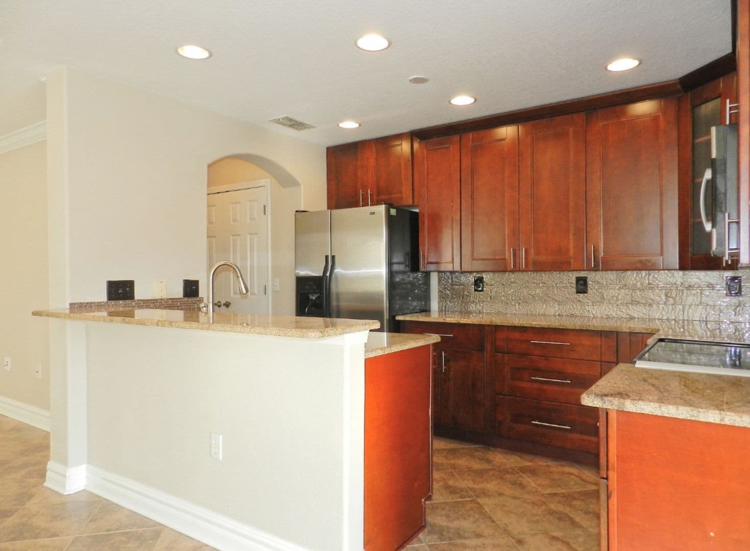 Riverview Townhome: 10837 Kensington Park Avenue