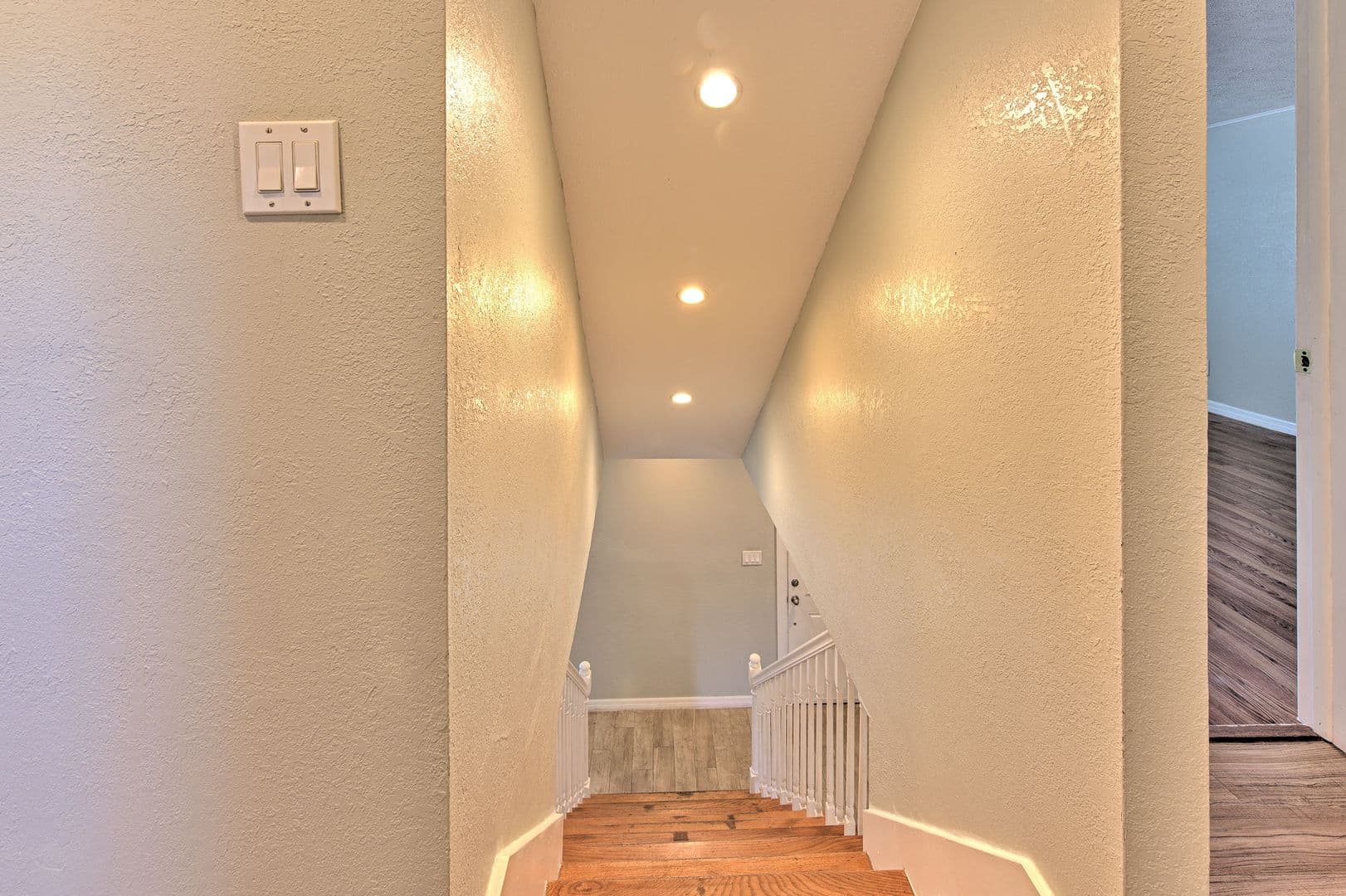 Tampa House: 4711 w san Rafael st