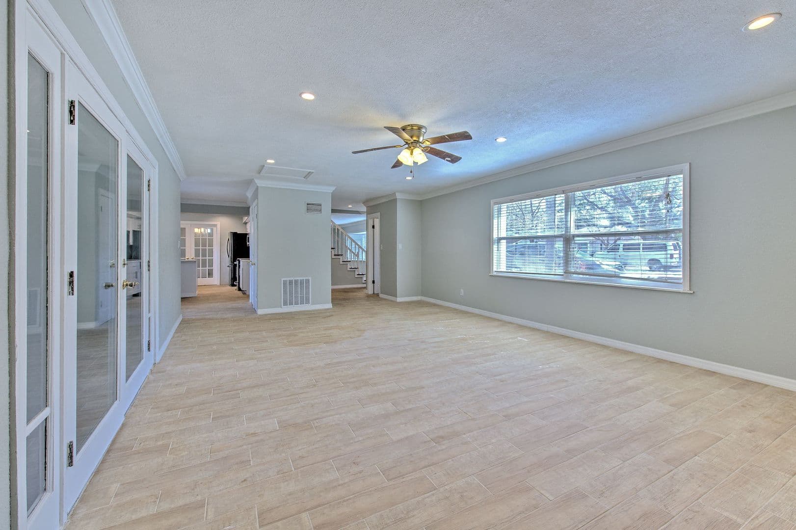 Tampa House: 4711 w san Rafael st
