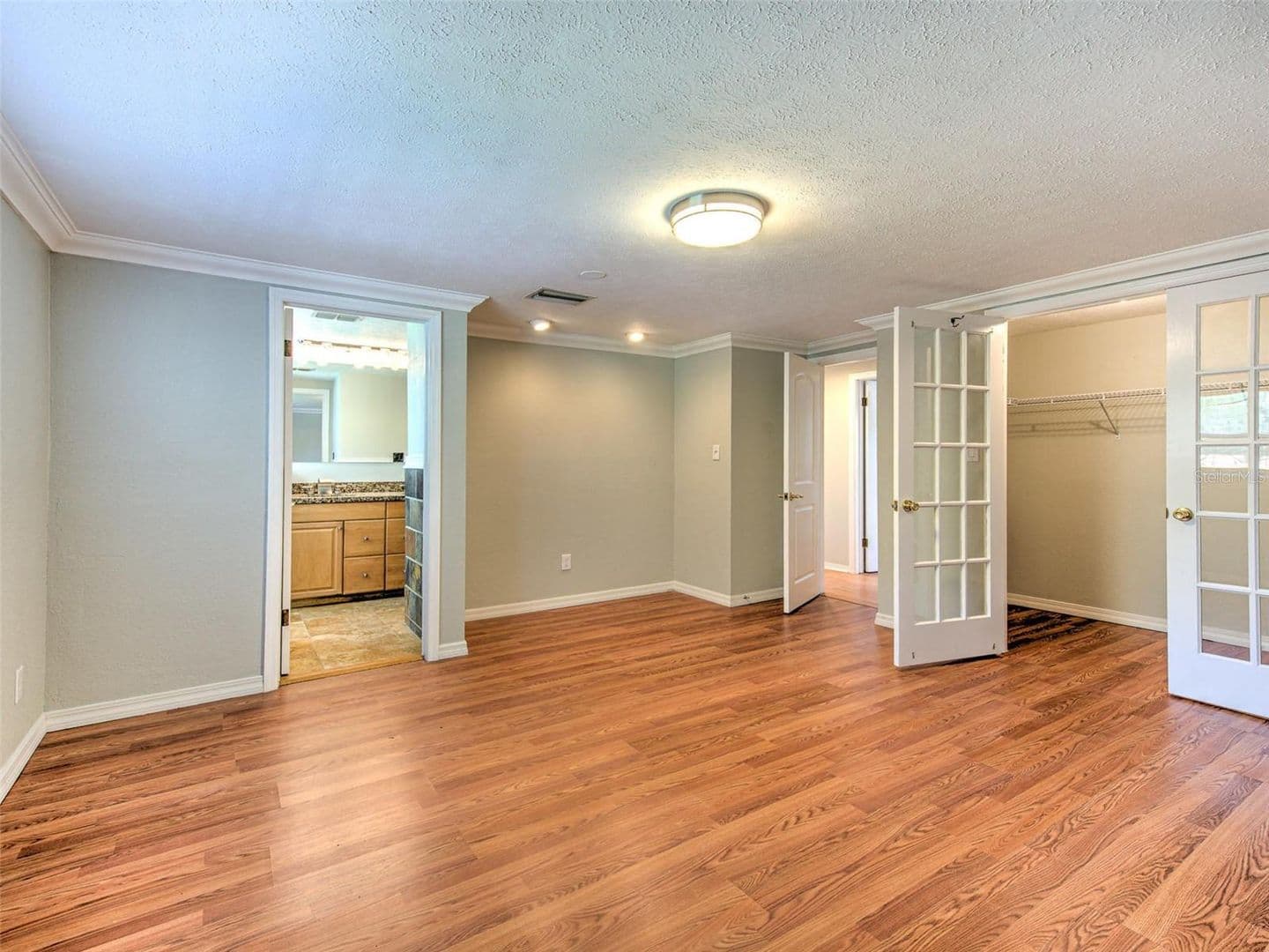 Tampa House: 4711 w san Rafael st