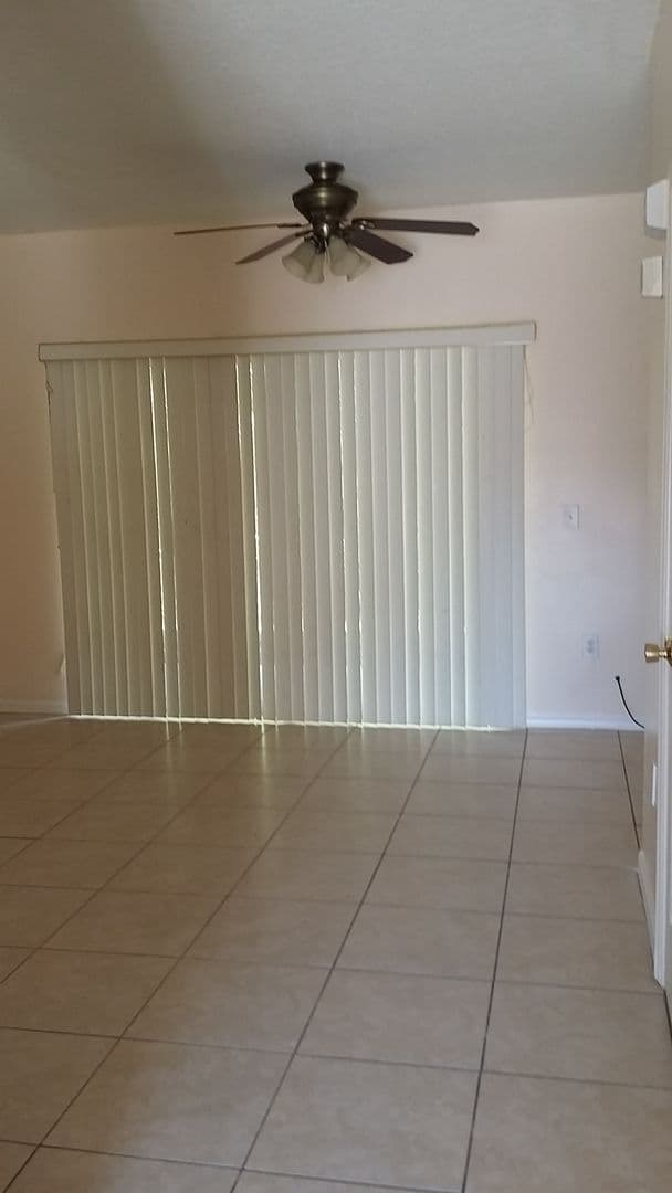 TAMPA House: 8536 Trail Wind