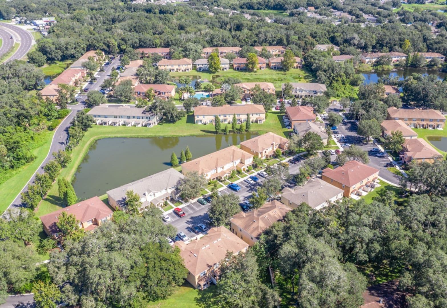 Riverview Townhome: 10837 Kensington Park Avenue