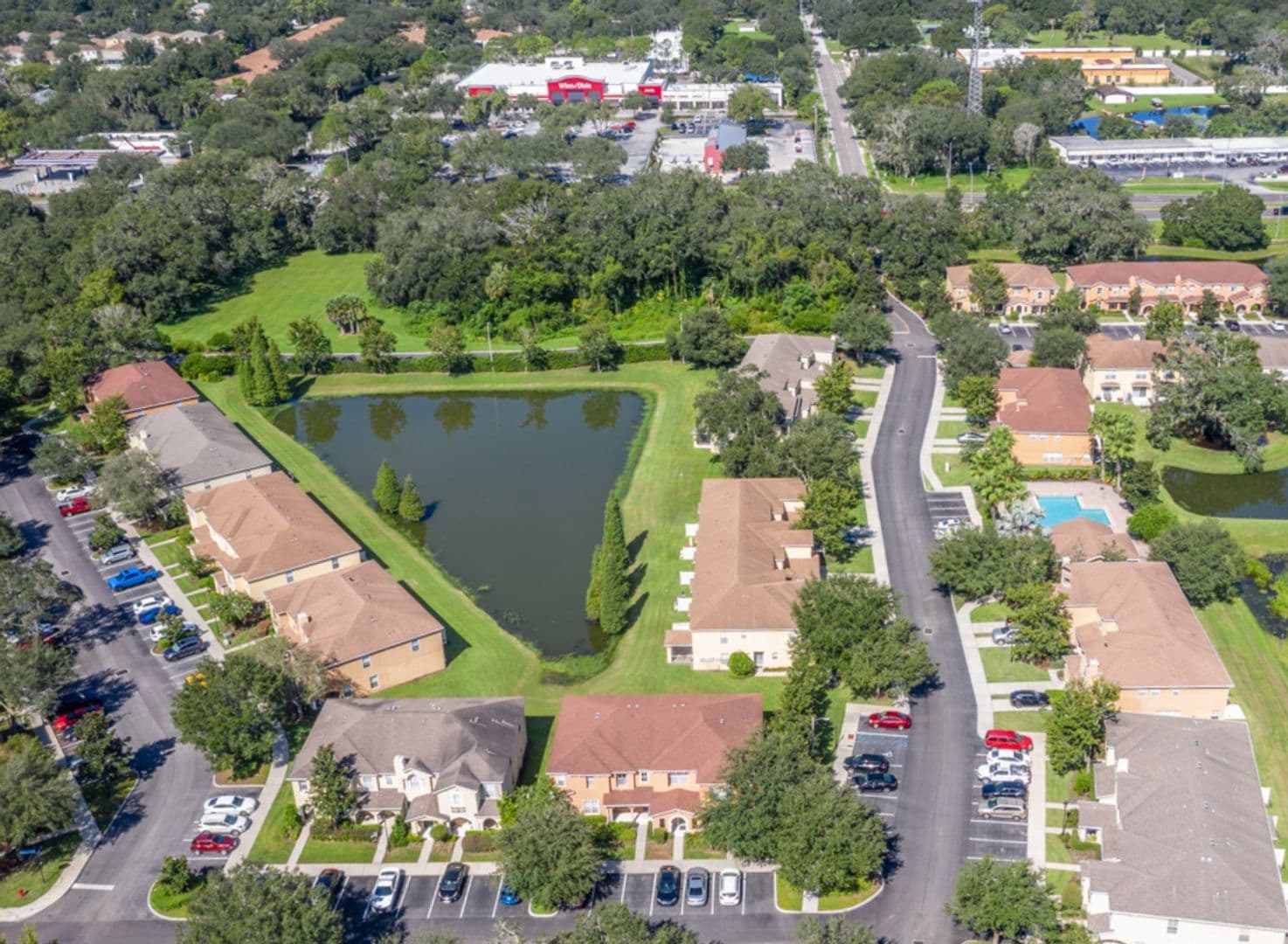 Riverview Townhome: 10837 Kensington Park Avenue