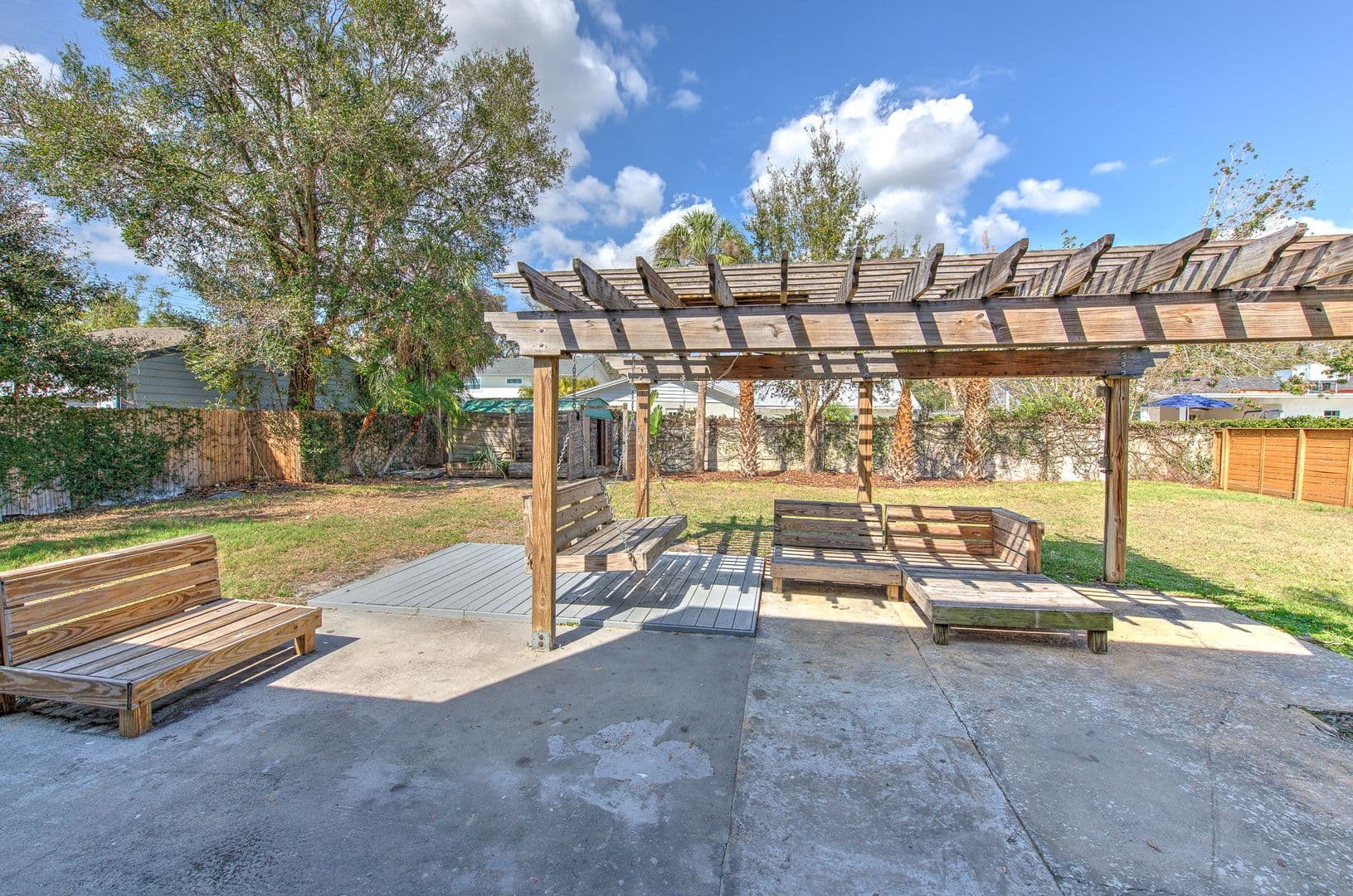 Tampa House: 4711 w san Rafael st