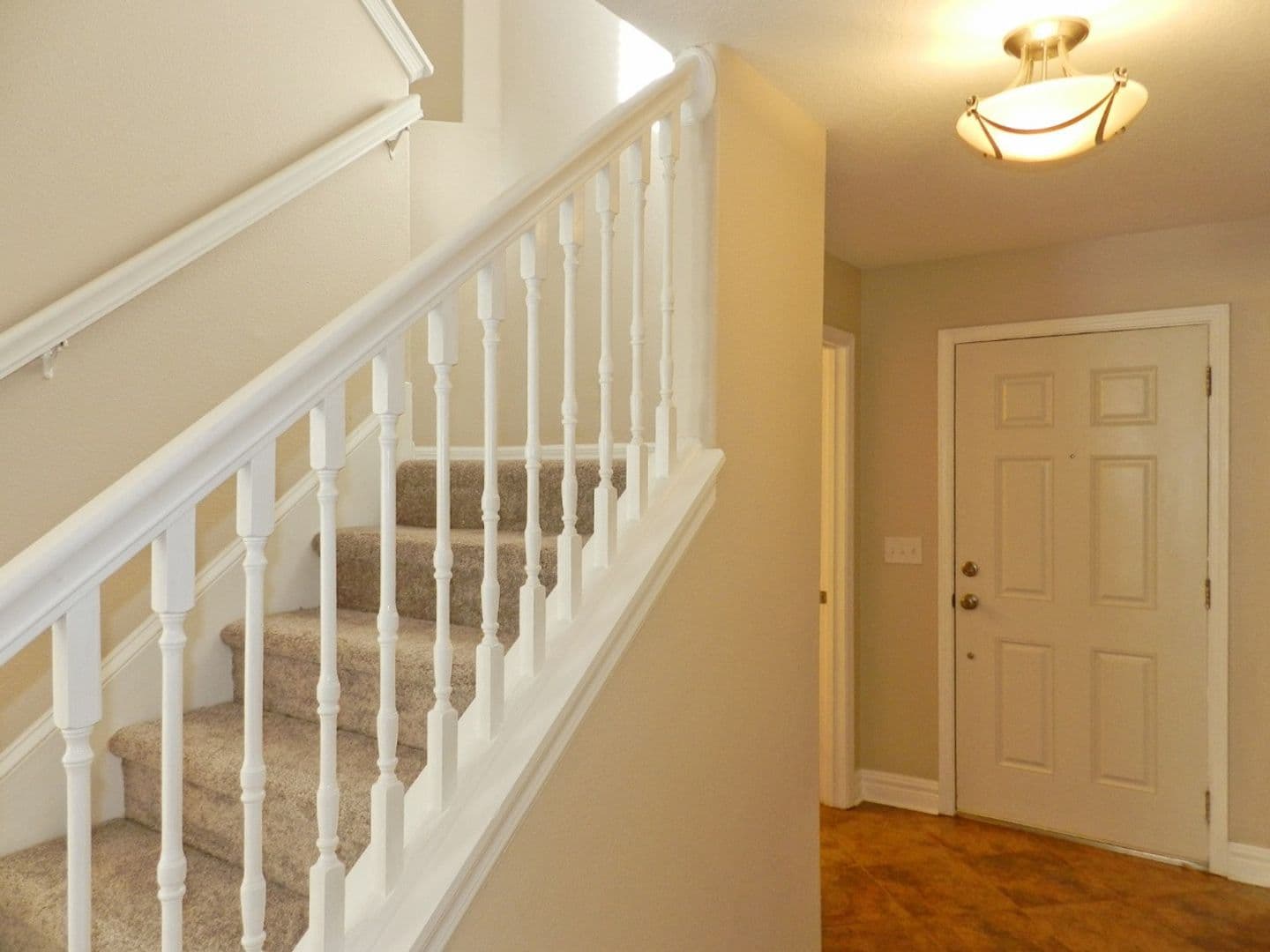 Riverview Townhome: 10837 Kensington Park Avenue