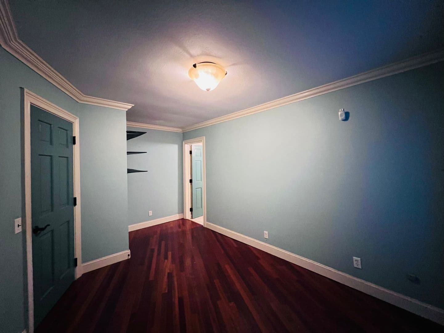 Tampa House: 1423 W HUMPHREY ST