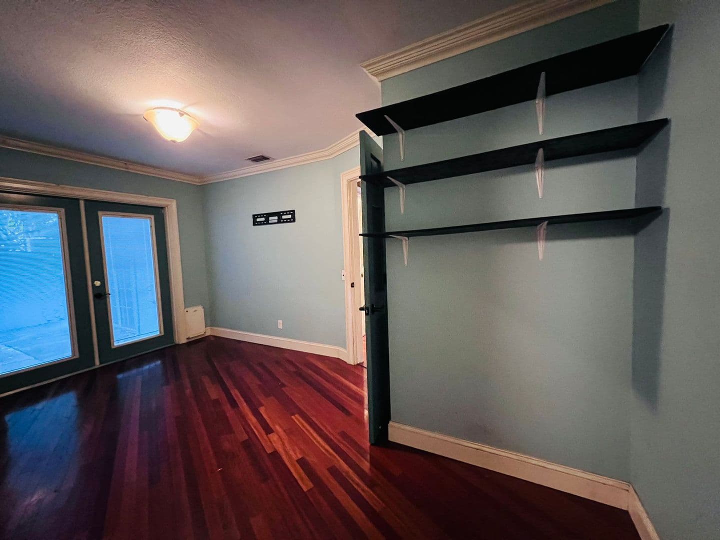Tampa House: 1423 W HUMPHREY ST